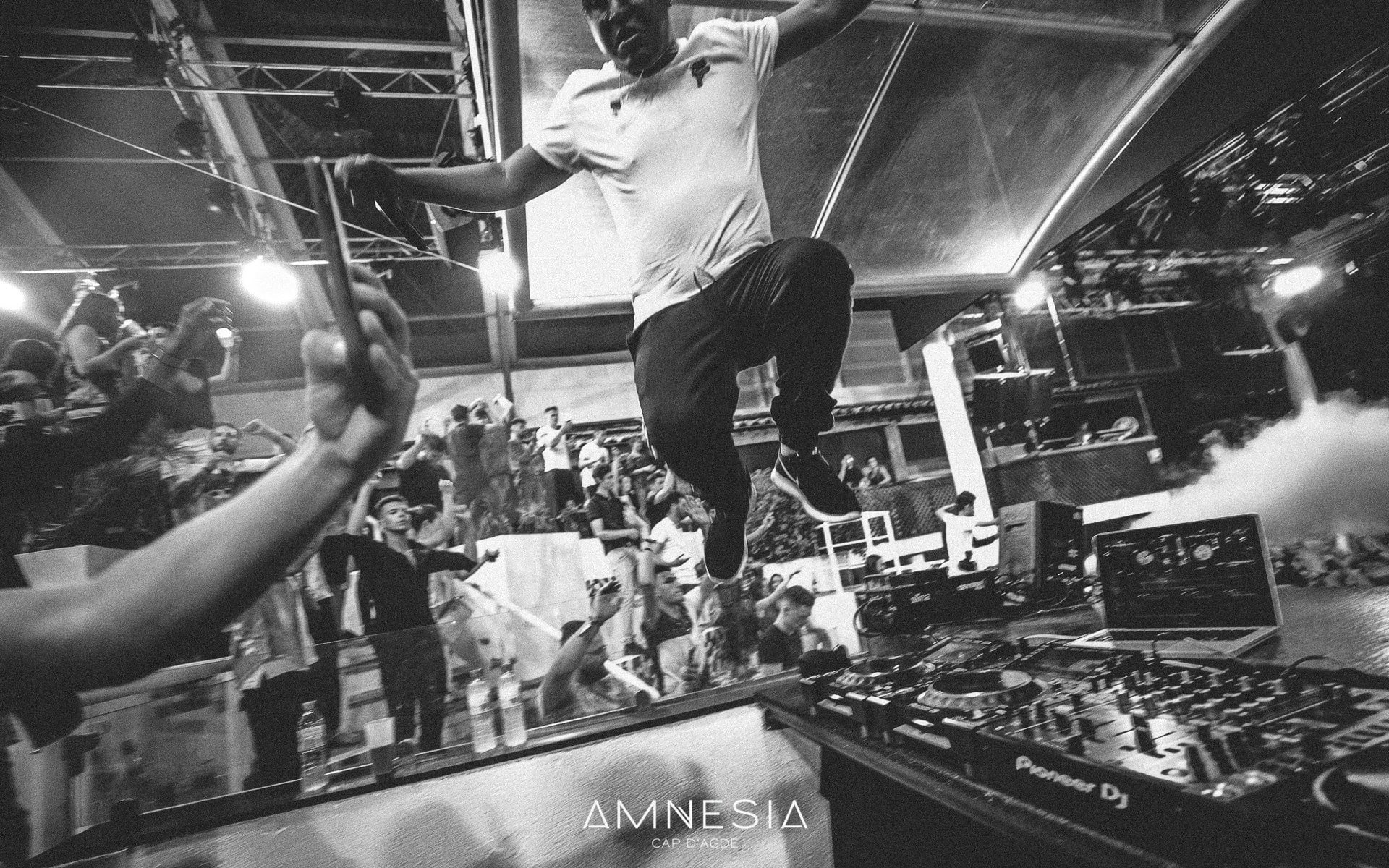 NAMTO performing live at Amnesia Cap d'Agde